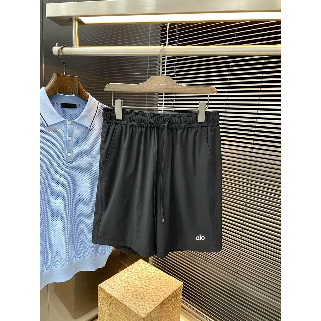 ALO Letter พิมพ์ผู้ชายสีทึบสบายๆแห้งเร็ว Breathable Beach Surfing กางเกงขาสั้น 3
