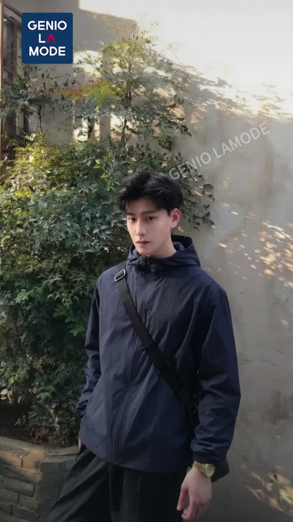 GENIO LAMODE เสื้อกันลม เสื้อกันแดด เสื้อกันuv ป้องกัน 100UPF+ ใส่สบาย ระบายอากาศ ผ้าไหมน้ำแข็ง Premium มีกระเป๋าด้านข้าง [โค้ทแดดสุดฮิต]